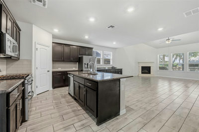 141 Sangaree Dr — photo 4