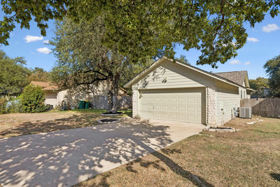 1709 Hatch Rd — photo 5