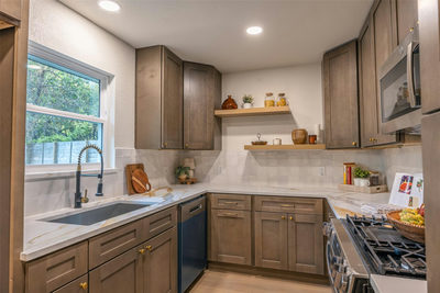 6816 Hanover Ln — photo 3
