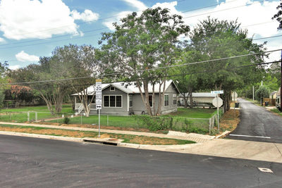 1401 Hill St — photo 2