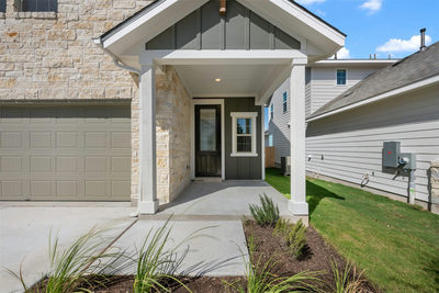 204 Clover Bnd — photo 3