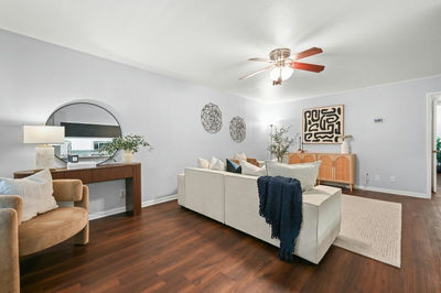 1240 Barton Hills Dr #116 — photo 2