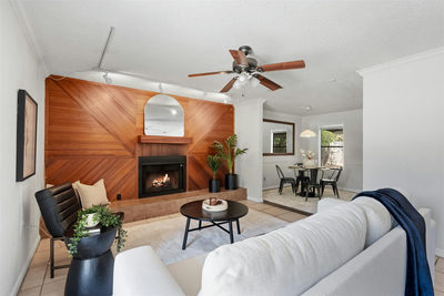 1612 Broadmoor Dr — photo 2