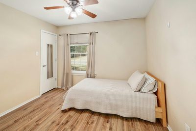 229 Phillips St — photo 4