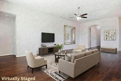 6711 Calabria Dr — photo 2