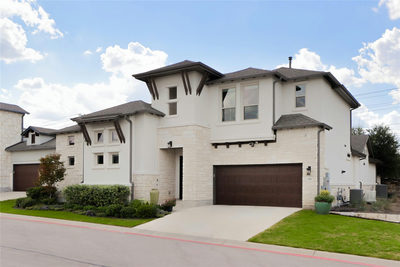 952 Indian Hawthorne Dr — photo 3