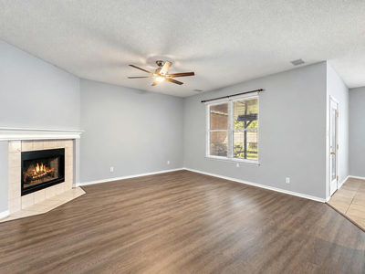 406 Tamara Dr — photo 4