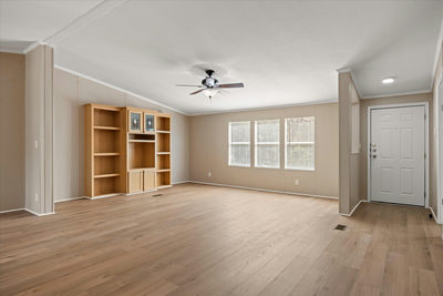 411 Texas Oak Dr — photo 3