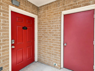 2104 Cullen Ave #4-118 — photo 2