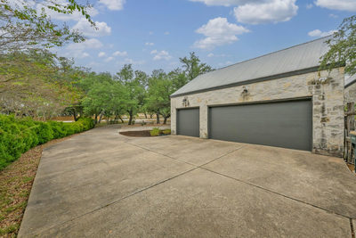 188 Broken Lance Dr — photo 5