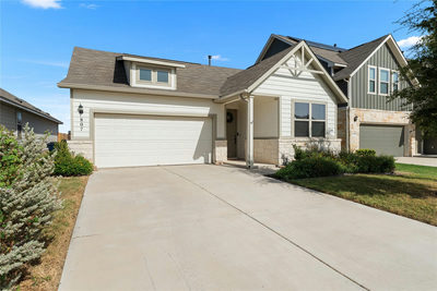 807 Gray Fox Loop — photo 2