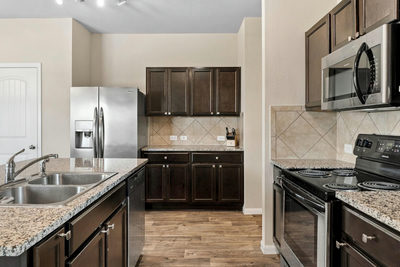 12300 Riprap Dr — photo 5