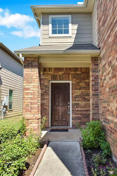 3908 Belmont Stables Ln — photo 3