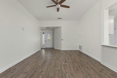 5708 Lark Creek Dr — photo 5