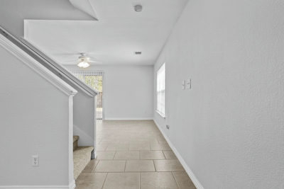 551 Whispering Hollow Dr — photo 5