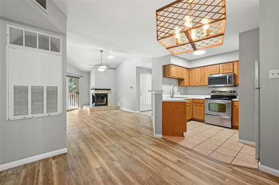 2450 Wickersham Ln #1402 — photo 3