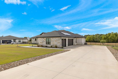 127 Lazy Creek Dr — photo 3