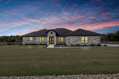 127 Lazy Creek Dr — photo 2