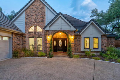 129 CREST VIEW Dr — photo 4