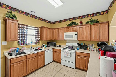 11408 Hereford St — photo 4