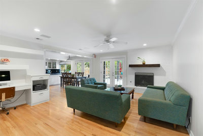 8605 Primrose Ln — photo 3