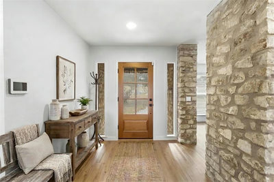 308 Ashwood Ln — photo 3
