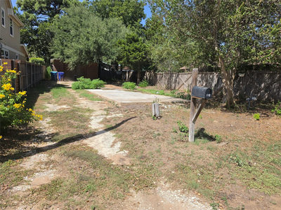 102 E Alamo St — photo 3