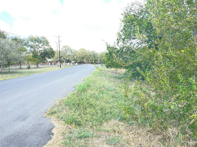 21906 Silvia Dr — photo 3