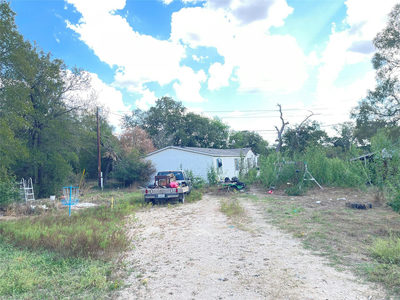 21906 Silvia Dr — photo 2