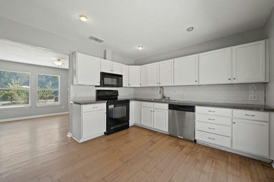 1304 Lily Ter — photo 4