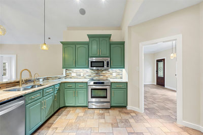 275 W Oak Loop — photo 3