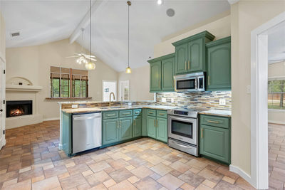 275 W Oak Loop — photo 4