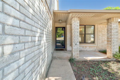 1202 Ivybridge Dr — photo 2