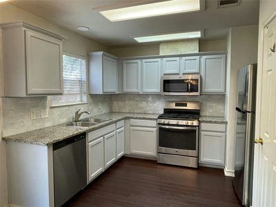 8322 Alvin High — photo 4