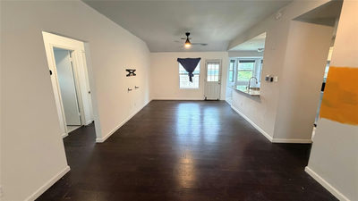 7204 Wardman Dr — photo 4