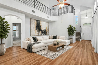 1507 Falconer Way — photo 3