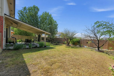 1214 Disraeli Cir — photo 5