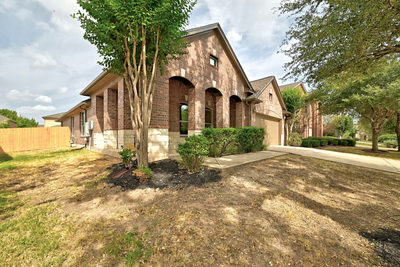 18608 Wind Valley Way — photo 3