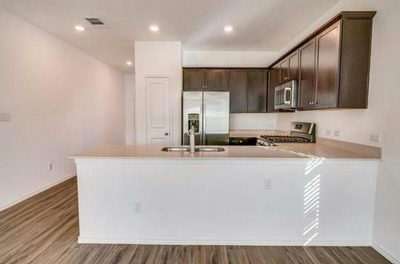 216 George Neggan Ln — photo 2