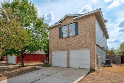 709 Black Isle Dr — photo 4