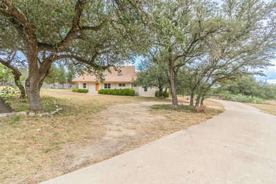 15 Tall Oaks Trl — photo 2