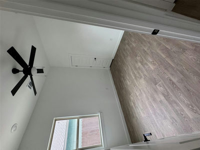 710 Bland St — photo 4