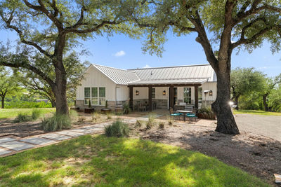 810 Kothmann Rd — photo 5
