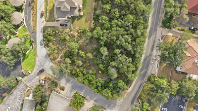 114 Lakeway Dr — photo 5