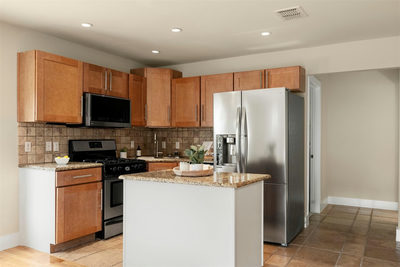 500 Denson Dr — photo 3