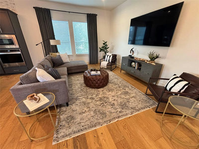 176 Arezzo Way — photo 2
