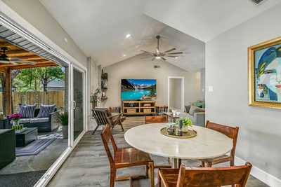 1700 Colony Creek Dr — photo 4