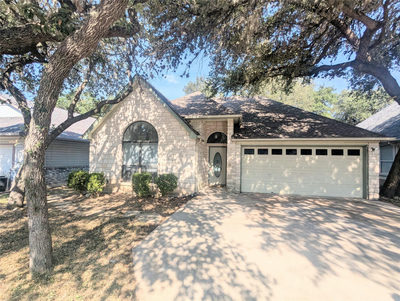 1810 Ramona Cir — photo 2