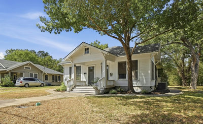 919 W Prairie Lea St — photo 4