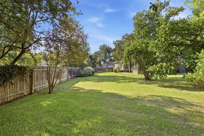 1221 Thistle Trl — photo 4